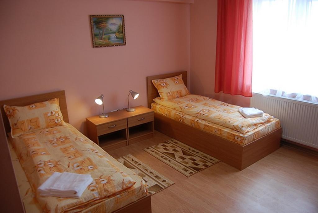 Pensiunea Casa Verde Vladimirescu Rum bild