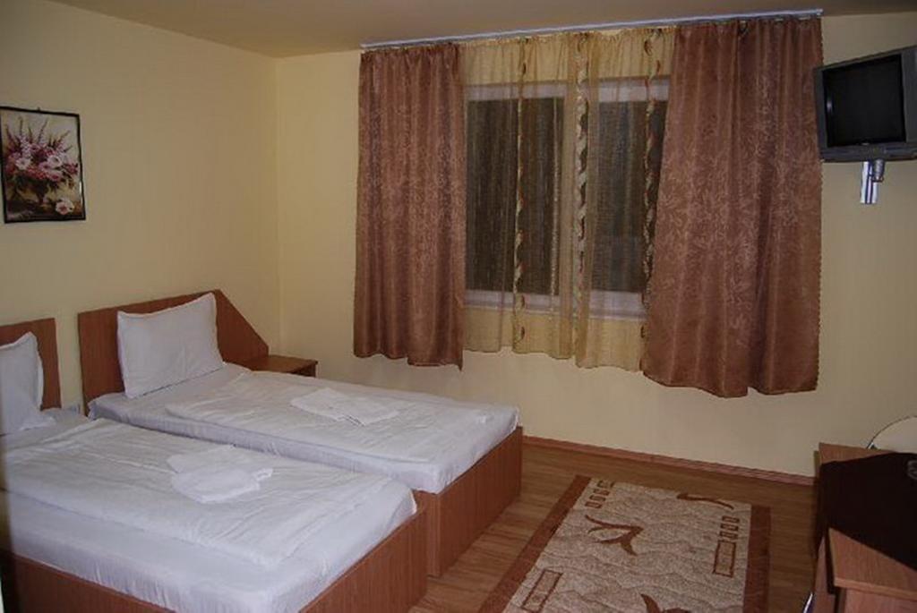 Pensiunea Casa Verde Vladimirescu Rum bild