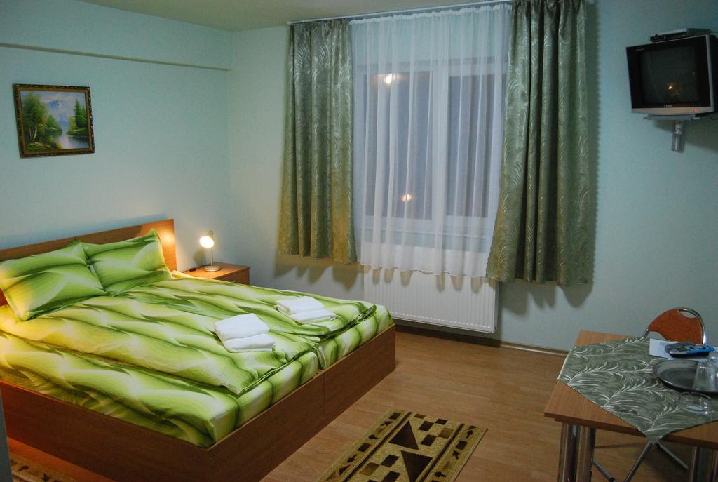 Pensiunea Casa Verde Vladimirescu Rum bild